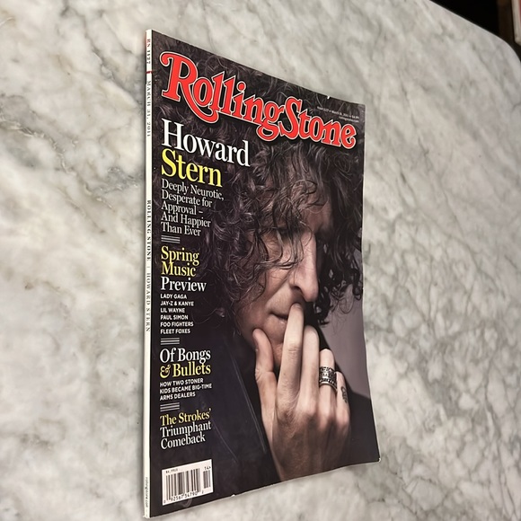 Rolling Stone Magazine Howard Stern Dual Cover Issue #1127 March 2011 smoke free - Picture 3 of 3